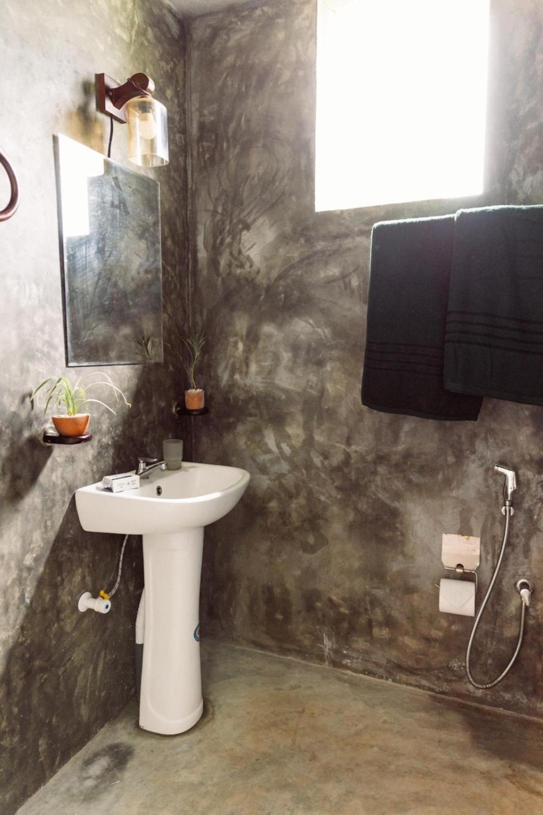 Hiriketiya Ladina Homestay Dikwella Exteriér fotografie