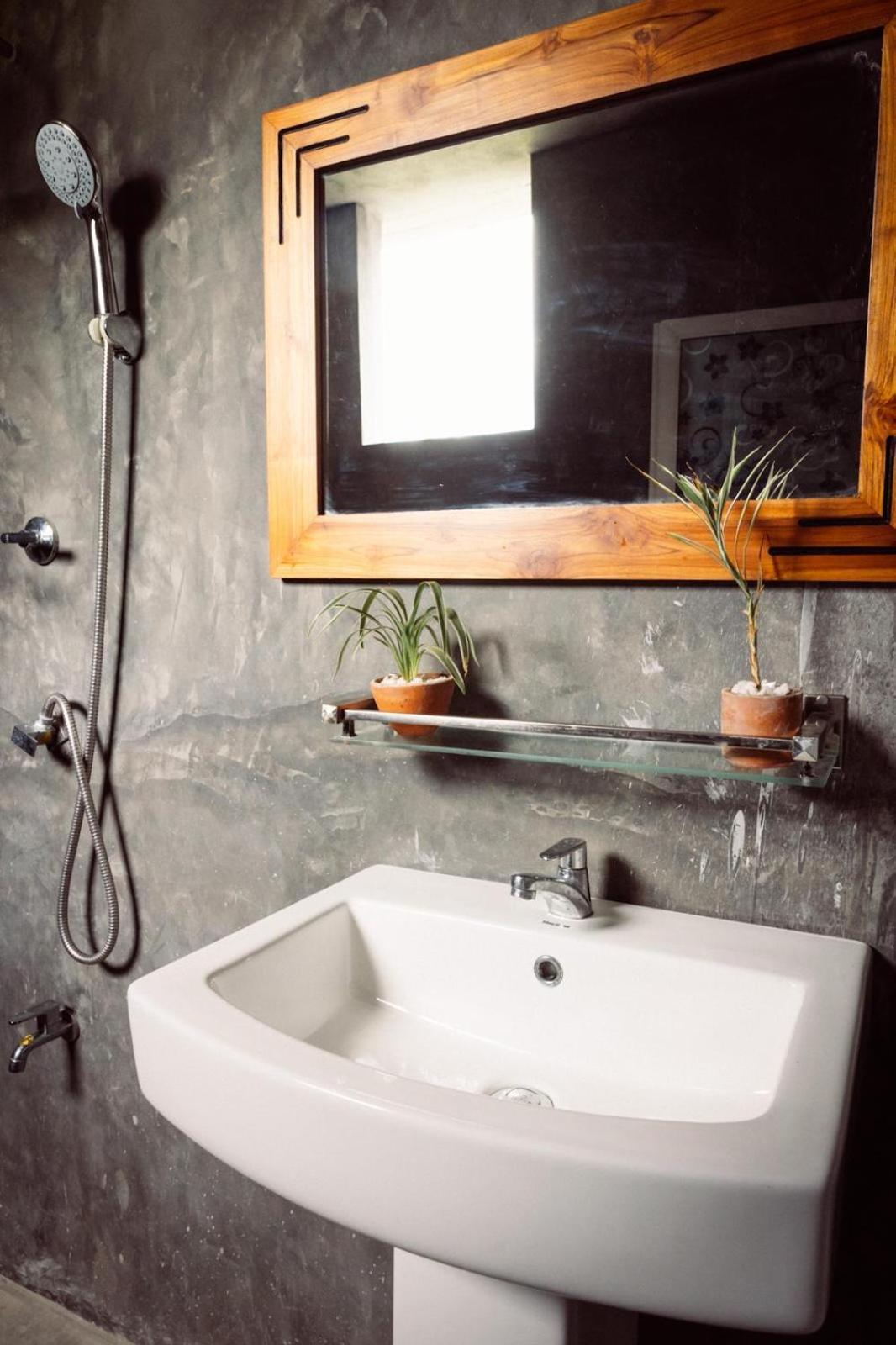 Hiriketiya Ladina Homestay Dikwella Exteriér fotografie